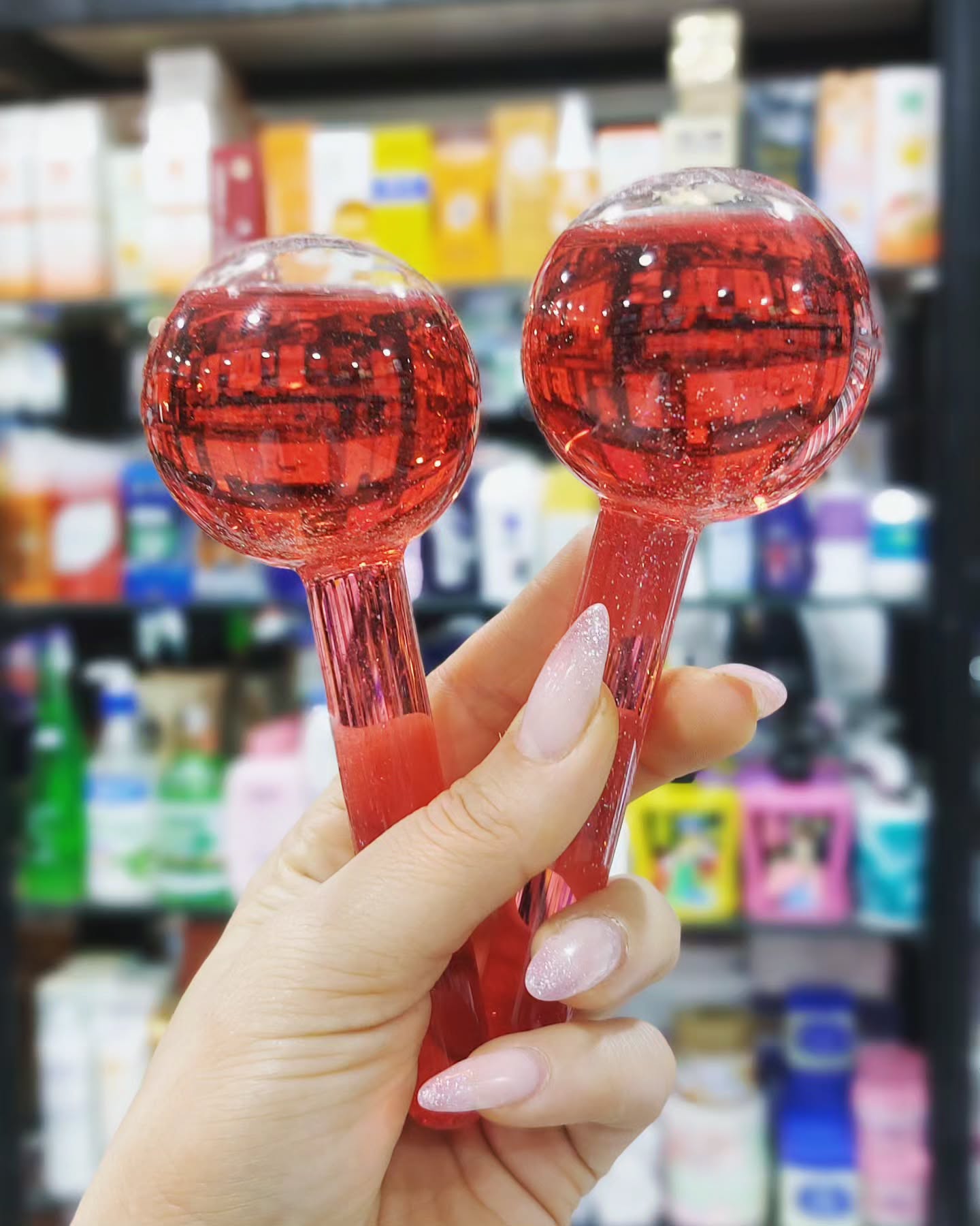آیس گلوب ( گوی یخی) ماساژور صورت 4 آیس گلوب ( گوی یخی) ماساژور صورت - Image 4